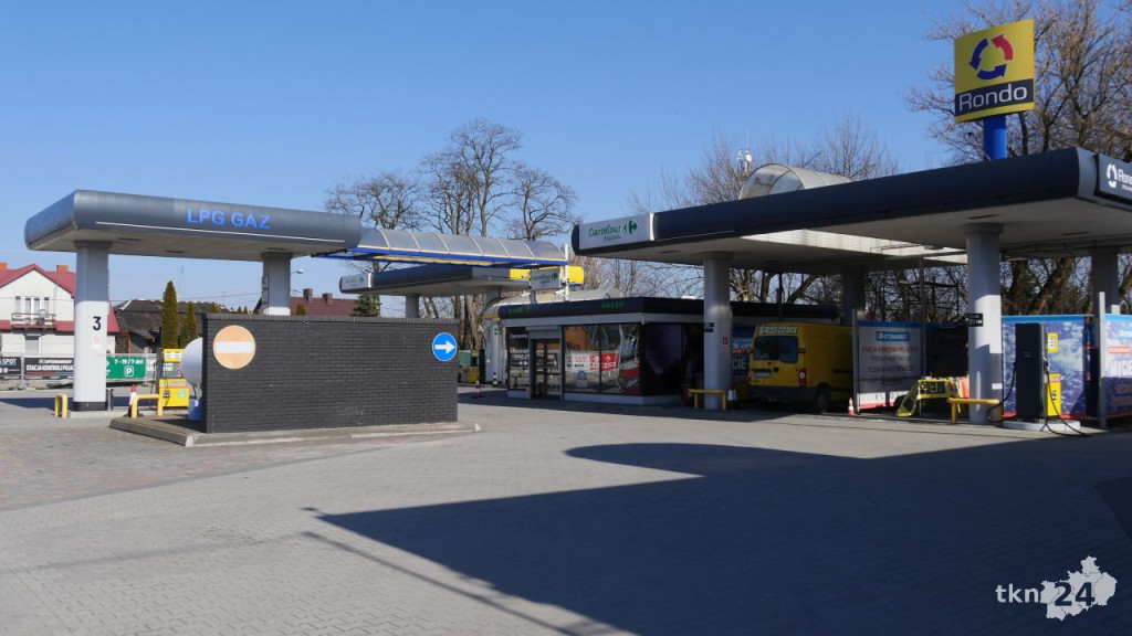 Carrefour Express w Końskich z nowymi godzinami otwarcia i wieloma promocjami [zdjęcia]