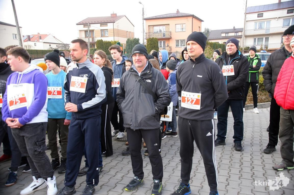 Tropem Wilczym. V Marszobieg Pamięci w Końskich i rozstrzygnięcie gminnych konkursów [wideo, zdjęcia]