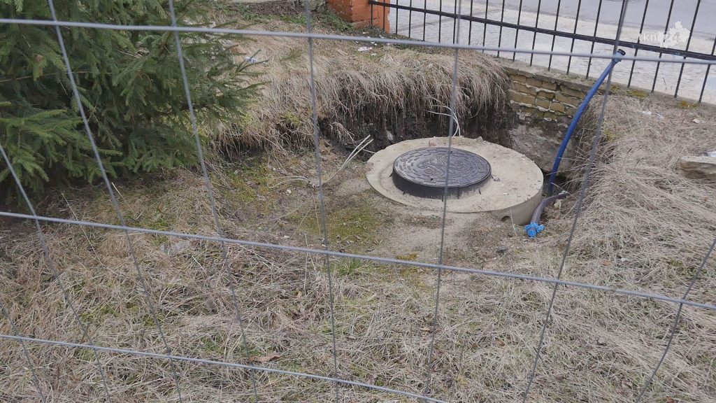 Miejski szalet stanie przy ul. Granata [wideo, zdjęcia]