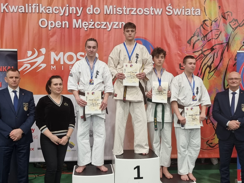 Ośmioro koneckich karateków pojedzie na Mistrzostwa Europy! [zdjęcia]