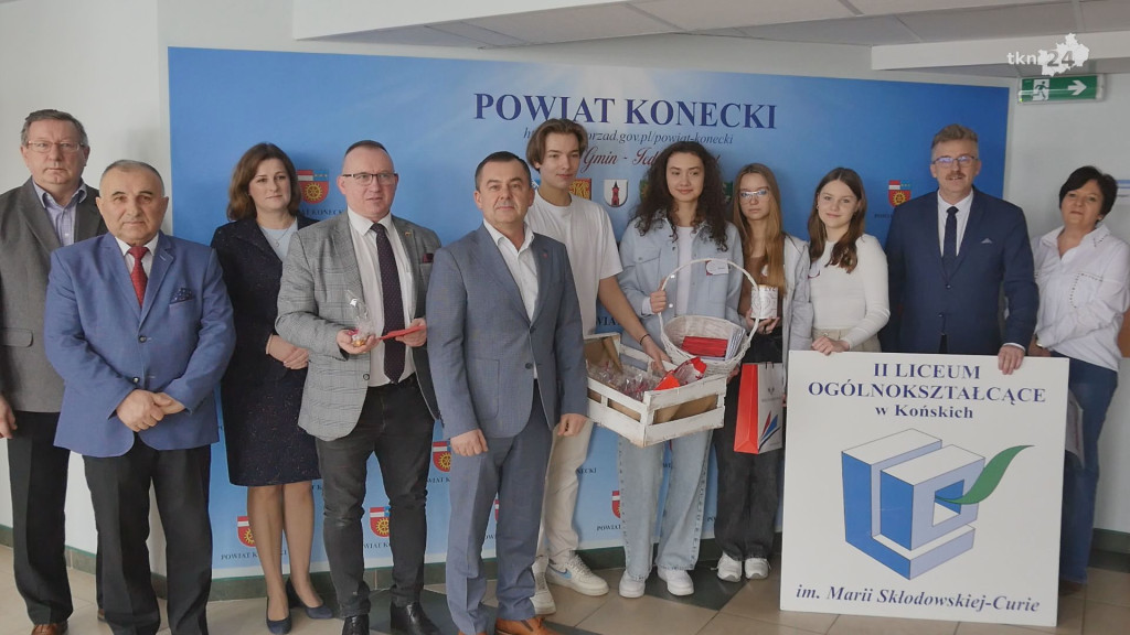 Chcę żyć! Niezwykła akcja młodzieży z II LO w Końskich [wideo, zdjęcia]