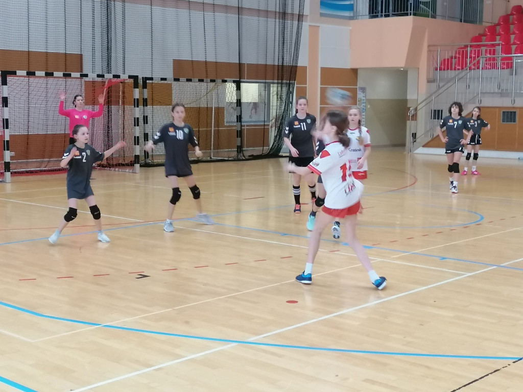 UKS Olimpia Końskie na turnieju w Bilczy [zdjęcia]