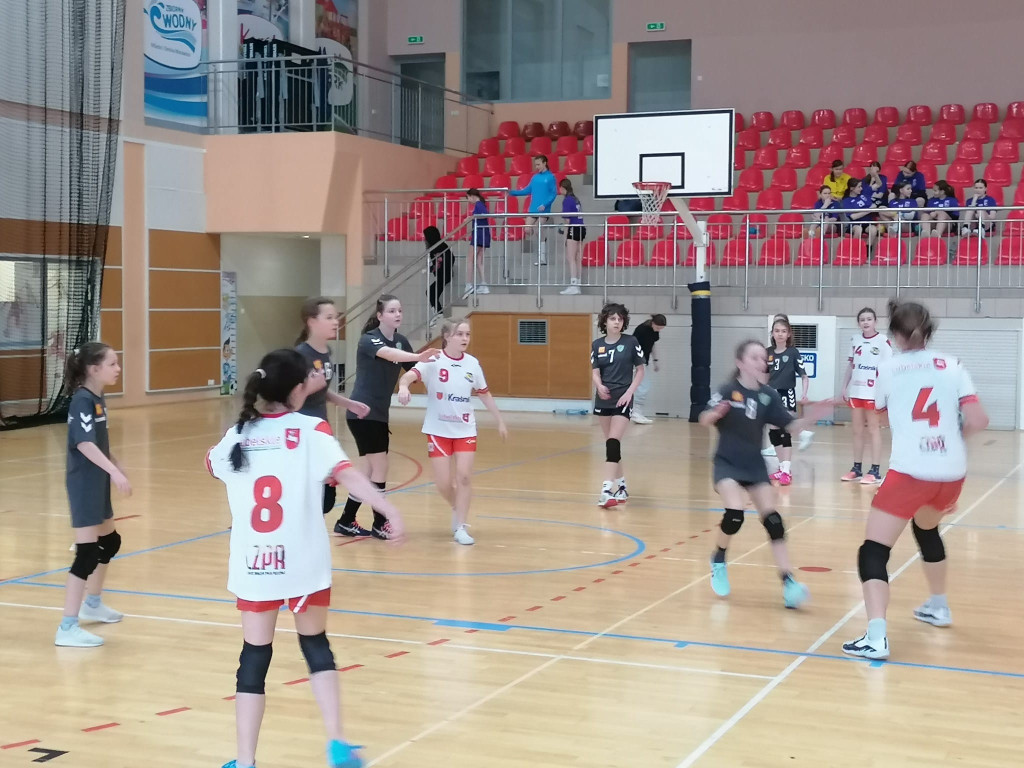 UKS Olimpia Końskie na turnieju w Bilczy [zdjęcia]