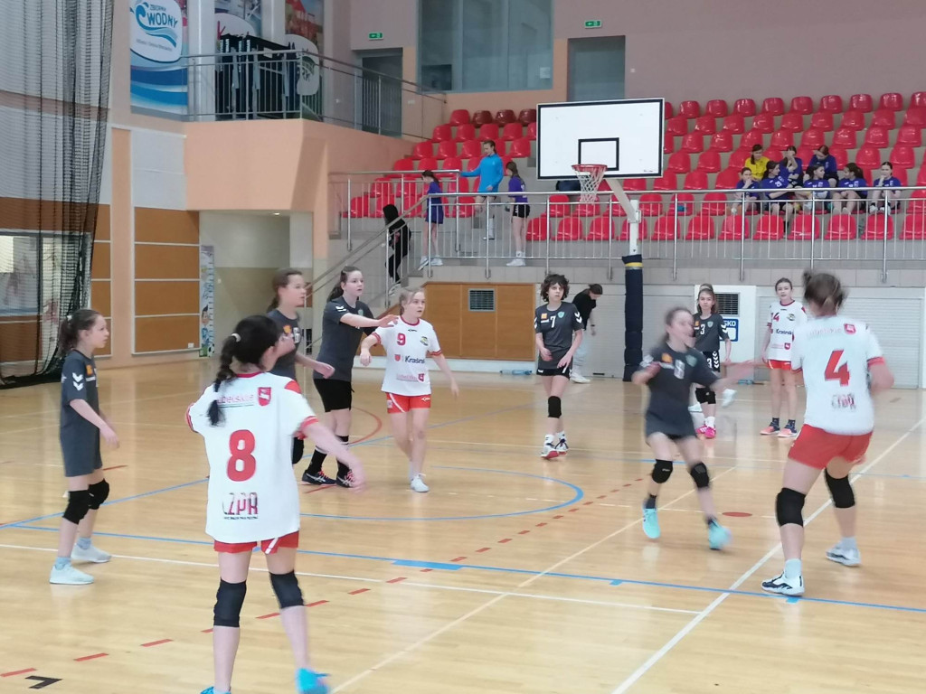 UKS Olimpia Końskie na turnieju w Bilczy [zdjęcia]