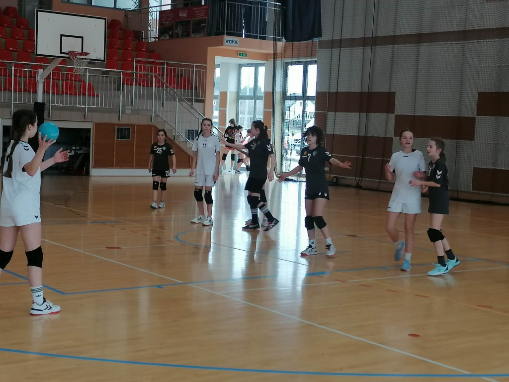UKS Olimpia Końskie na turnieju w Bilczy [zdjęcia]