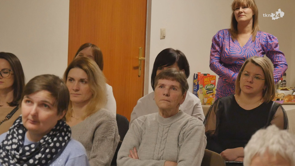 Zuzanna śpiewała piosenki na Dzień Kobiet w Gowarczowie [wideo, zdjęcia]