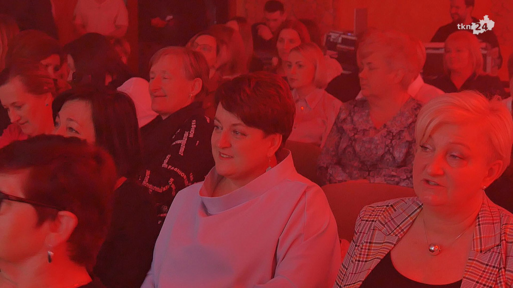 Sobowtór Maryli Rodowicz porwał do zabawy radoszyczanki! [wideo, zdjęcia]