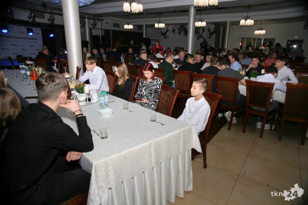 Konecka Gala Sportu 2023. Poznaliśmy najlepszych sportowców regionu [wideo, zdjęcia]