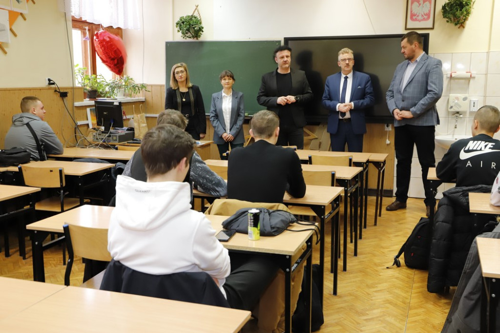 Doradcy zawodowi pomagali uczniom ZSP 2 Końskie [zdjęcia]