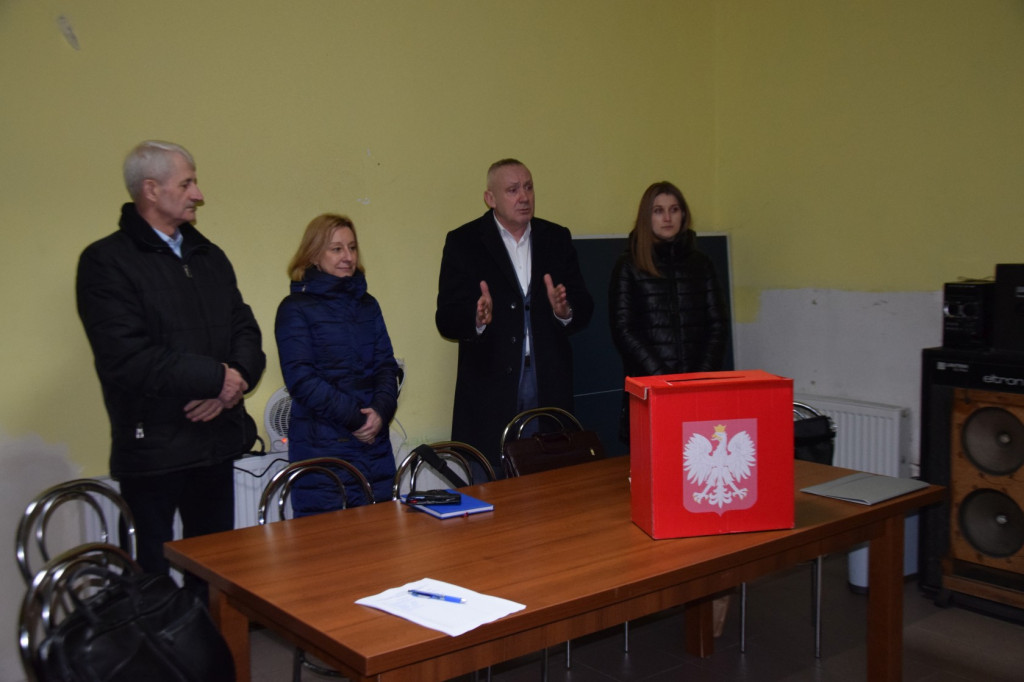 Prawa miejskie dla Gowarczowa. Konsultacje za nami [wideo, zdjęcia]