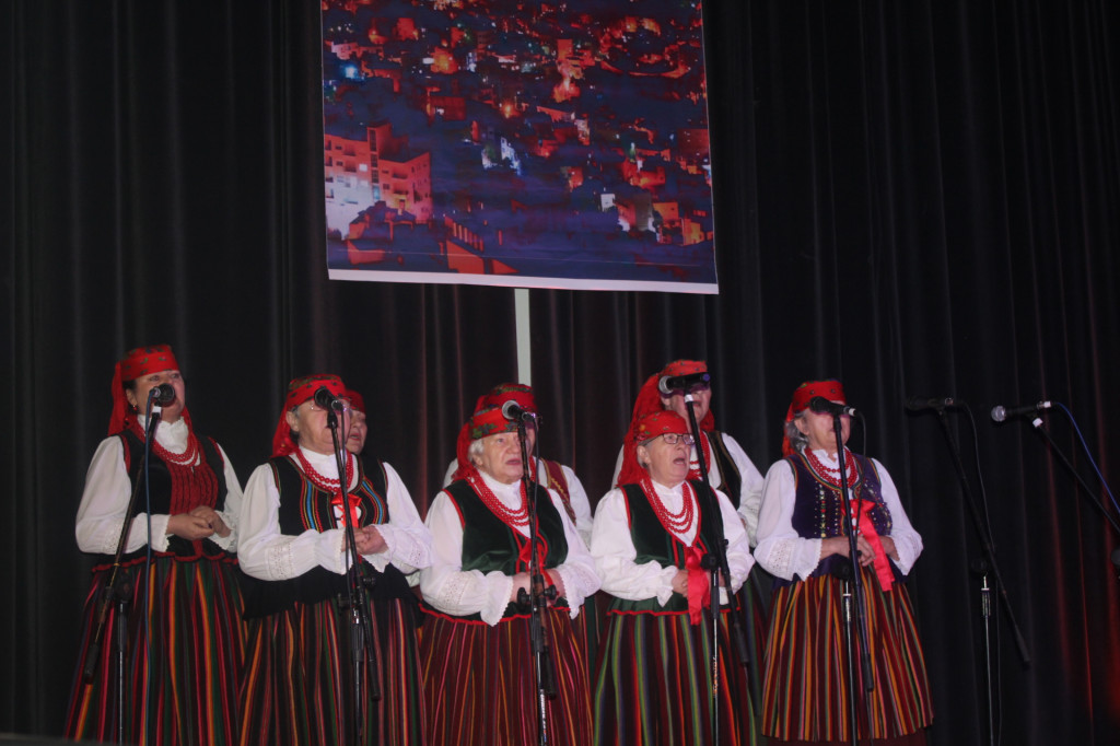 Wielkopostne pieśni wybrzmiały w Stąporkowie [fotorelacja]