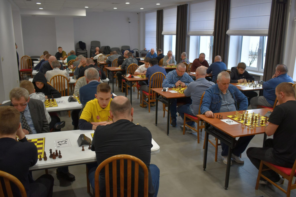 Szachowe zmagania w MGDK Końskie [zdjęcia]