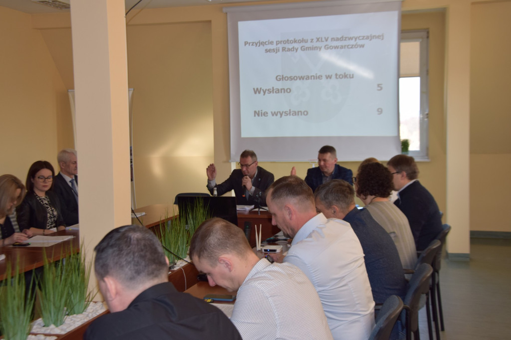 Gowarczów: Radni za prawami miejskimi