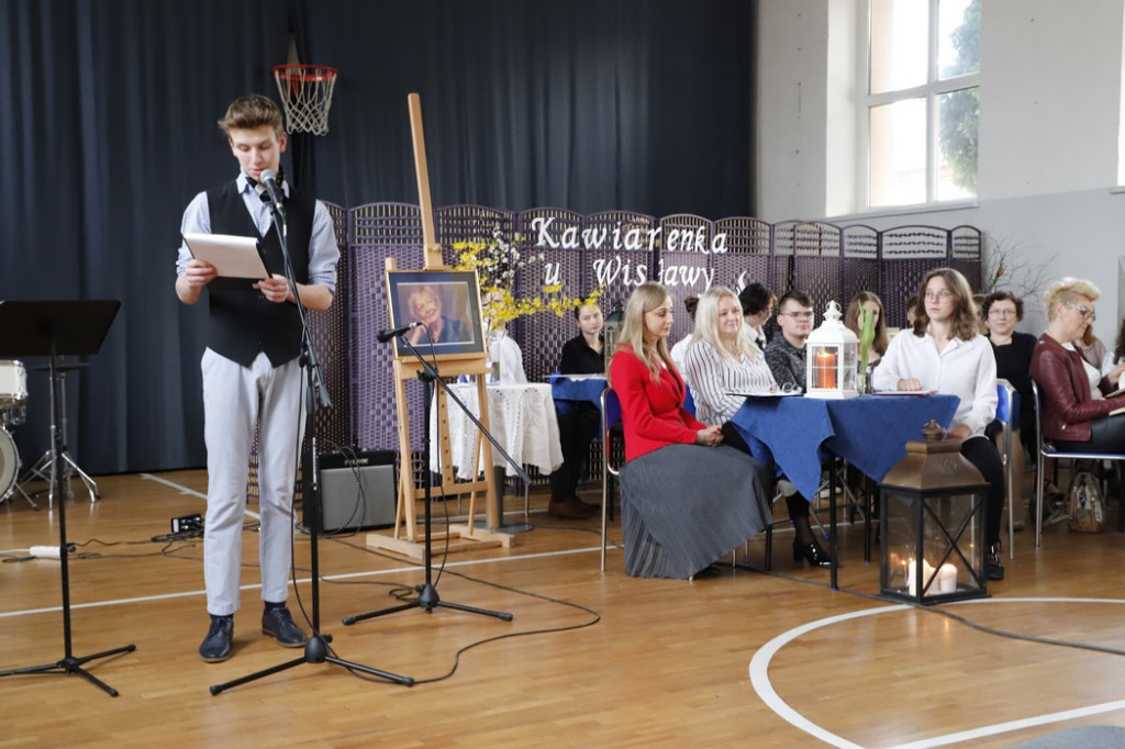 Spotkanie z poezją Wisławy Szymborskiej [zdjęcia]