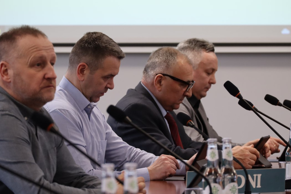 Powiat kupi mieszkanie chronione dla wychowanków pieczy zastępczej