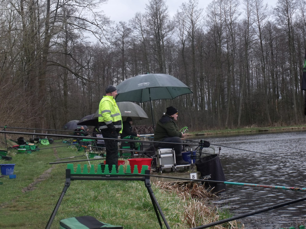 Wędkarze wrócili nad zbiorniki. W niedzielę zawody [zdjęcia]