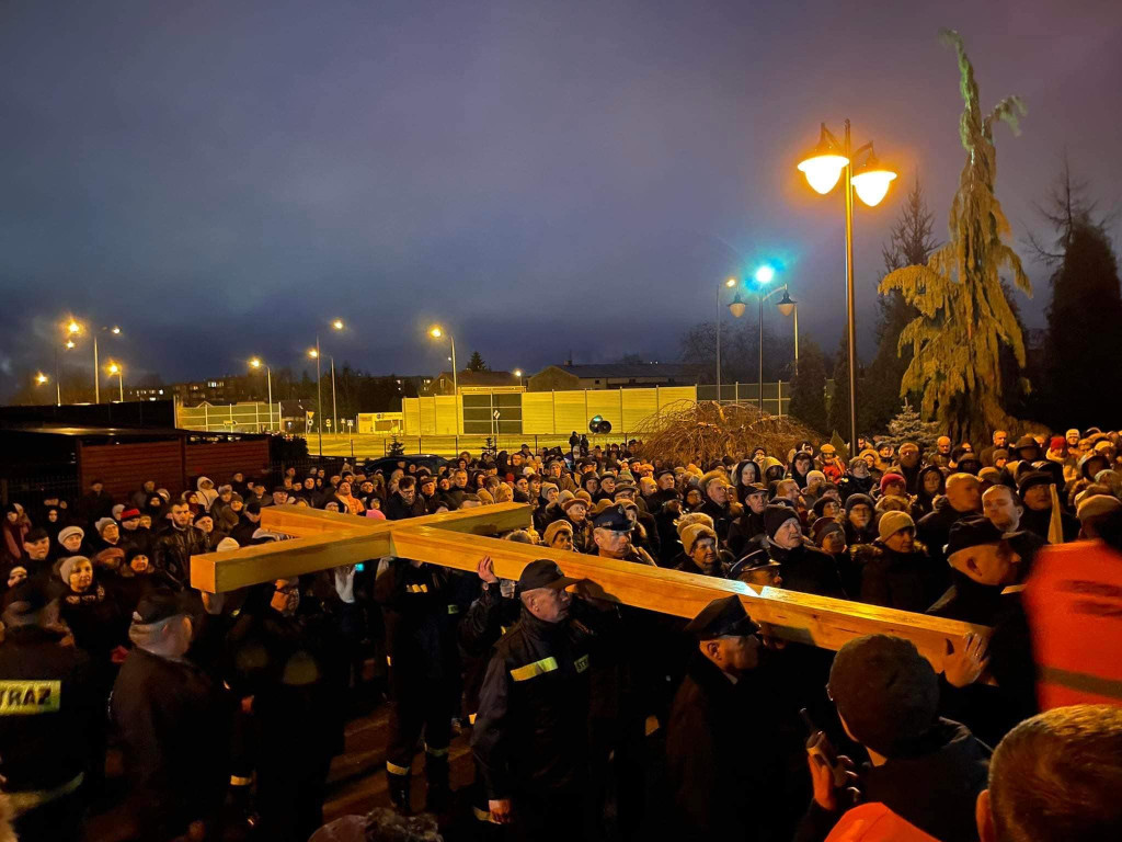 Droga krzyżowa przeszła ulicami Końskich [fotorelacja]