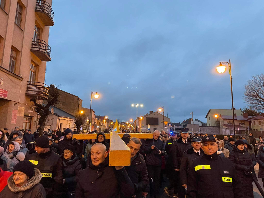 Droga krzyżowa przeszła ulicami Końskich [fotorelacja]