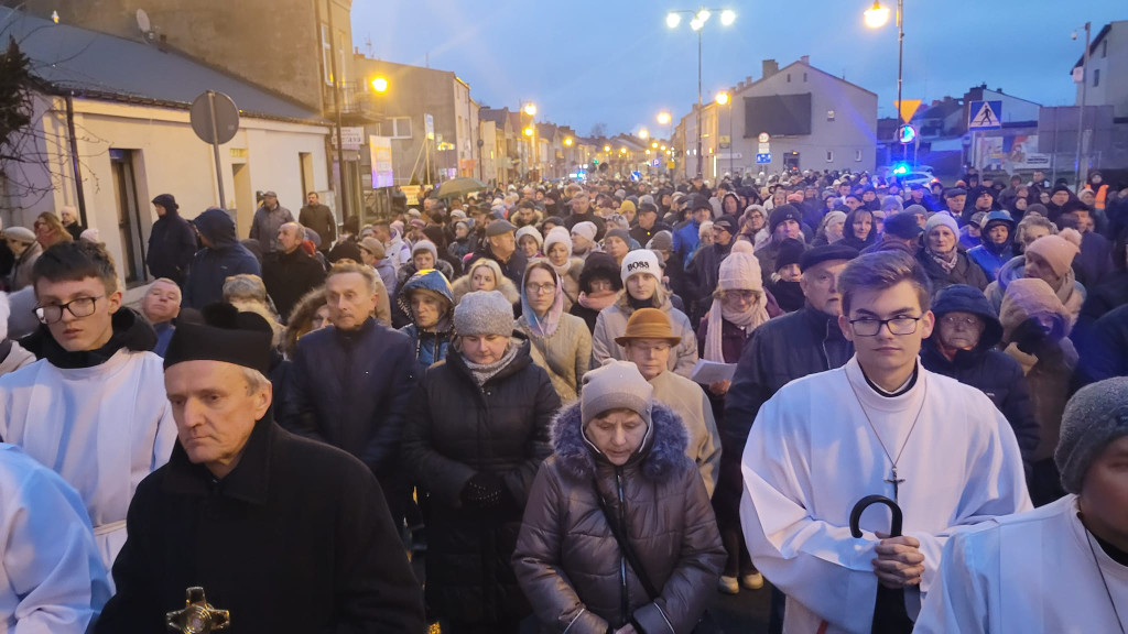Droga krzyżowa przeszła ulicami Końskich [fotorelacja]