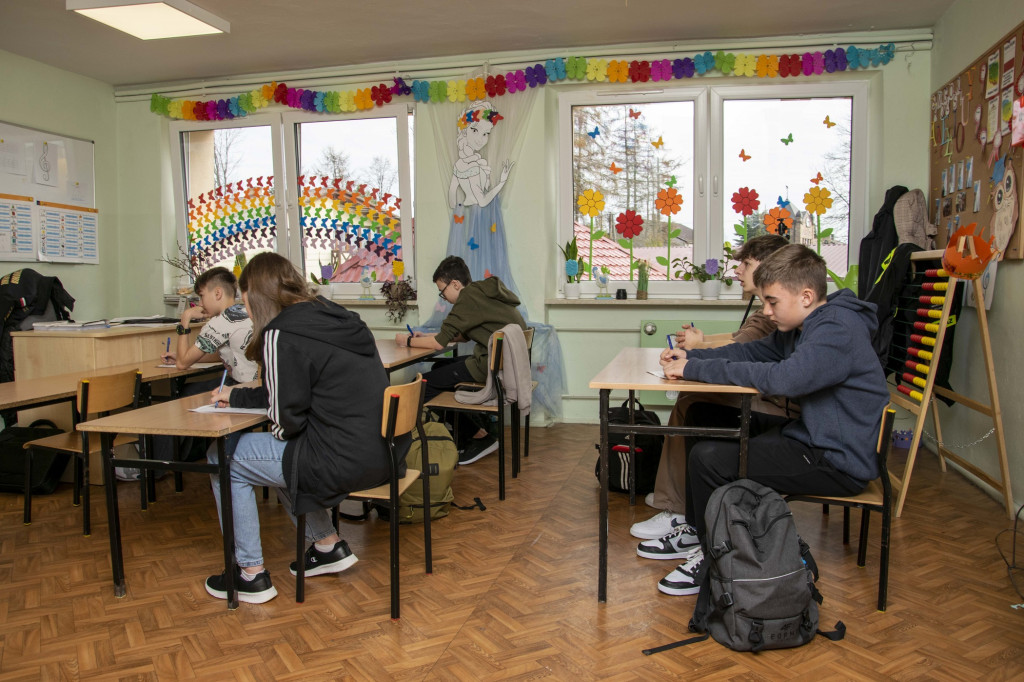 Młodzież z gminy Fałków w Turnieju Wiedzy Pożarniczej [zdjęcia]