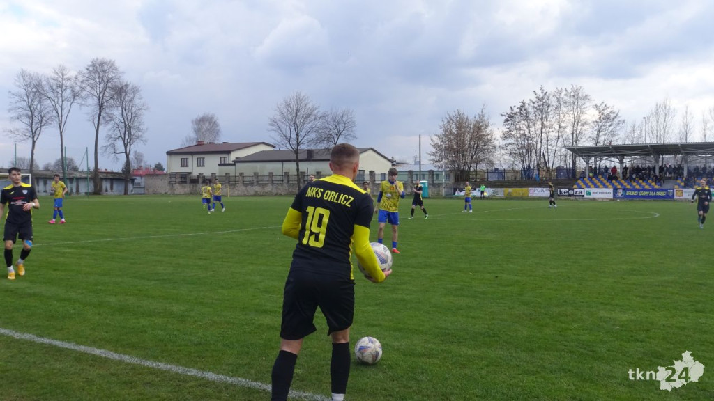 Naptun gromi Suchedniów. U nas skrót meczu [wideo, zdjęcia]