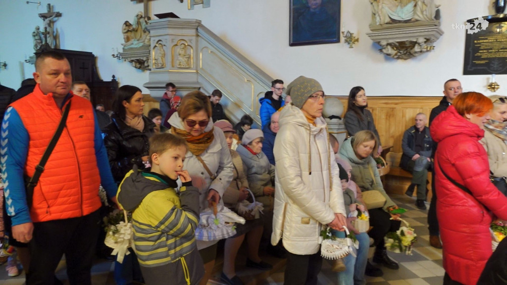 Święcenie Pokarmów ONLINE. Z Kolegiaty św. Mikołaja w Końskich [WIDEO]