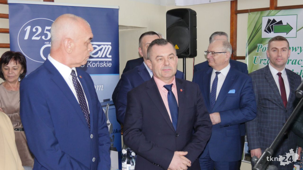 Setki ofert na Powiatowych Targach Pracy 2023 [wideo, zdjęcia]
