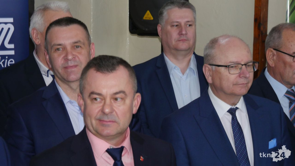 Setki ofert na Powiatowych Targach Pracy 2023 [wideo, zdjęcia]