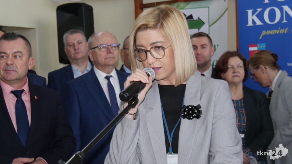 Setki ofert na Powiatowych Targach Pracy 2023 [wideo, zdjęcia]