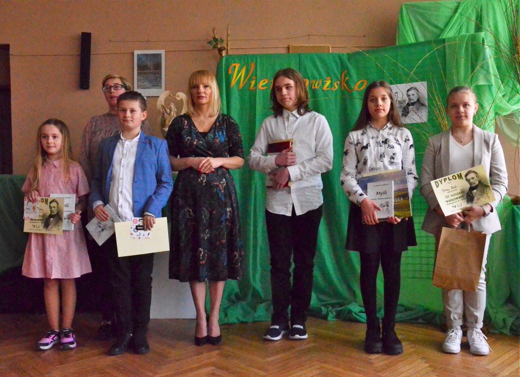 Laureaci `Wierszowiska` nagrodzeni [zdjęcia]