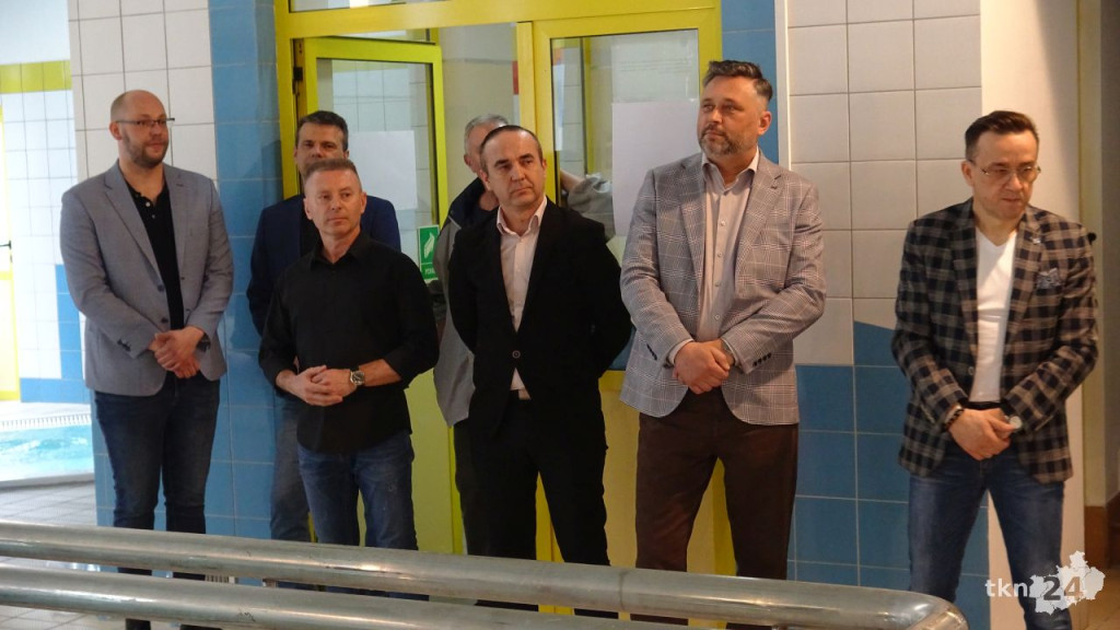 Zawody w Czarnieckiej Górze na 5-lecie UKS KSSiR [wideo, zdjęcia]