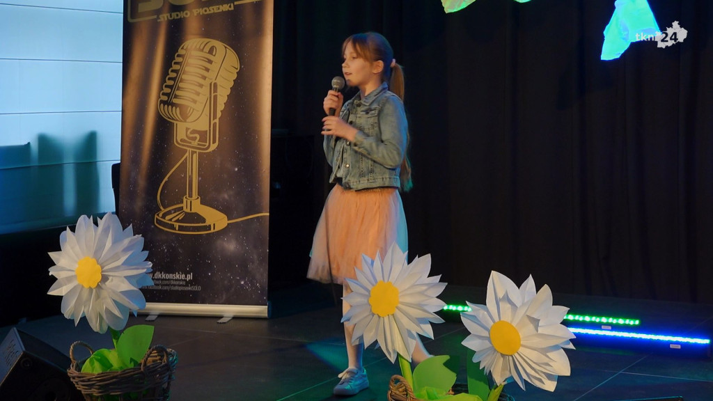 Muzyką pomalowali świat. Koncert Studia Piosenki Solo [wideo, zdjęcia]