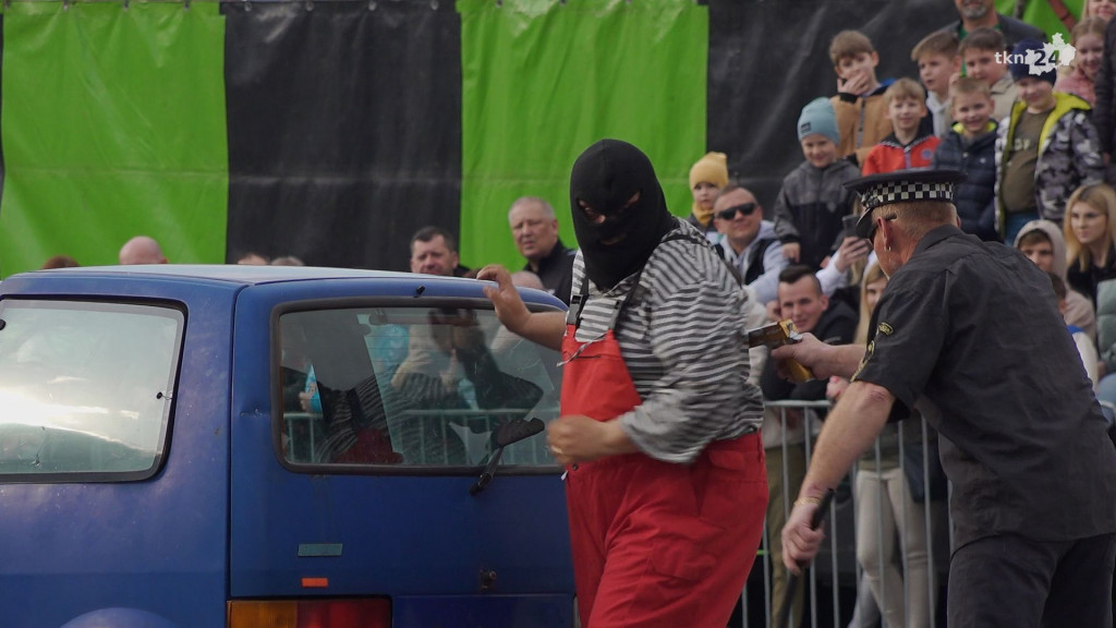 Kaskaderzy i motoryzacyjne show w Końskich. Zobaczcie WIDEO i zdjęcia