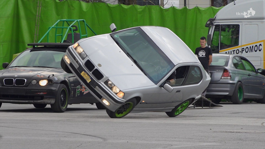 Kaskaderzy i motoryzacyjne show w Końskich. Zobaczcie WIDEO i zdjęcia