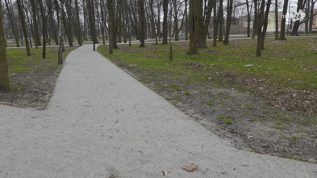 Konecki Park na ostatniej prostej modernizacji. Zobaczcie jak się zmienia [wideo, zdjęcia]