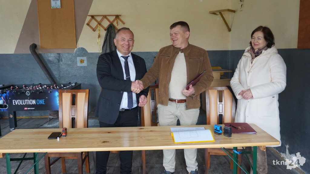 Milionowe inwestycje gminy Radoszyce ruszają w Jakimowicach, Grodzisku i Pakułach [wideo, zdjęcia]