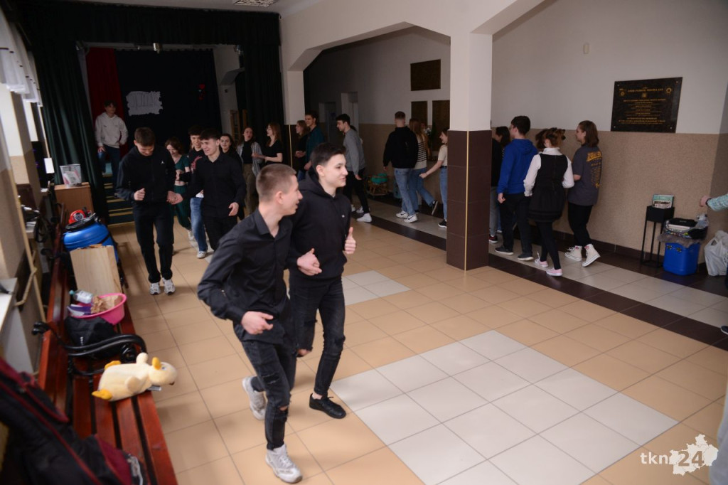 I LO w Końskich. Szkoła z sukcesami i tradycjami. Poznajcie jej ofertę na nowy rok szkolny [zdjęcia]