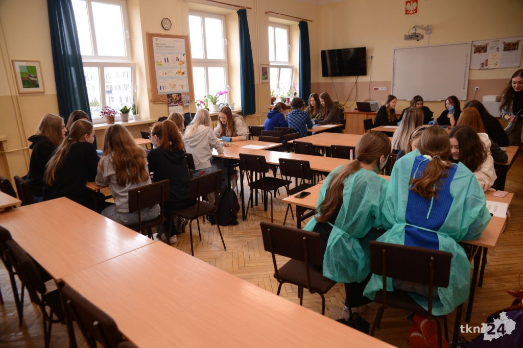 I LO w Końskich. Szkoła z sukcesami i tradycjami. Poznajcie jej ofertę na nowy rok szkolny [zdjęcia]