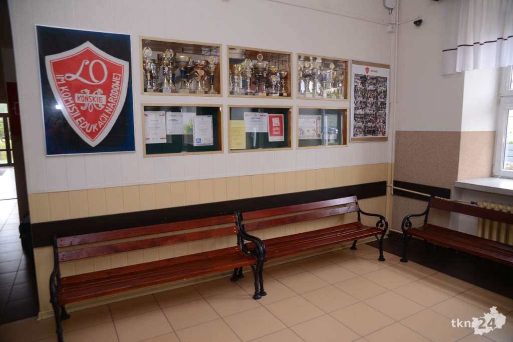 I LO w Końskich. Szkoła z sukcesami i tradycjami. Poznajcie jej ofertę na nowy rok szkolny [zdjęcia]