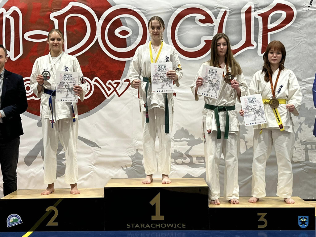12 medali Koneckiego Klubu na Bushi-Do Cup [zdjęcia]