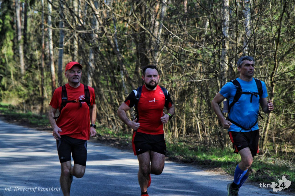 Piekielna trasa przez powiat konecki! Ponad 230 osób ukończyło maraton [fotorelacja]
