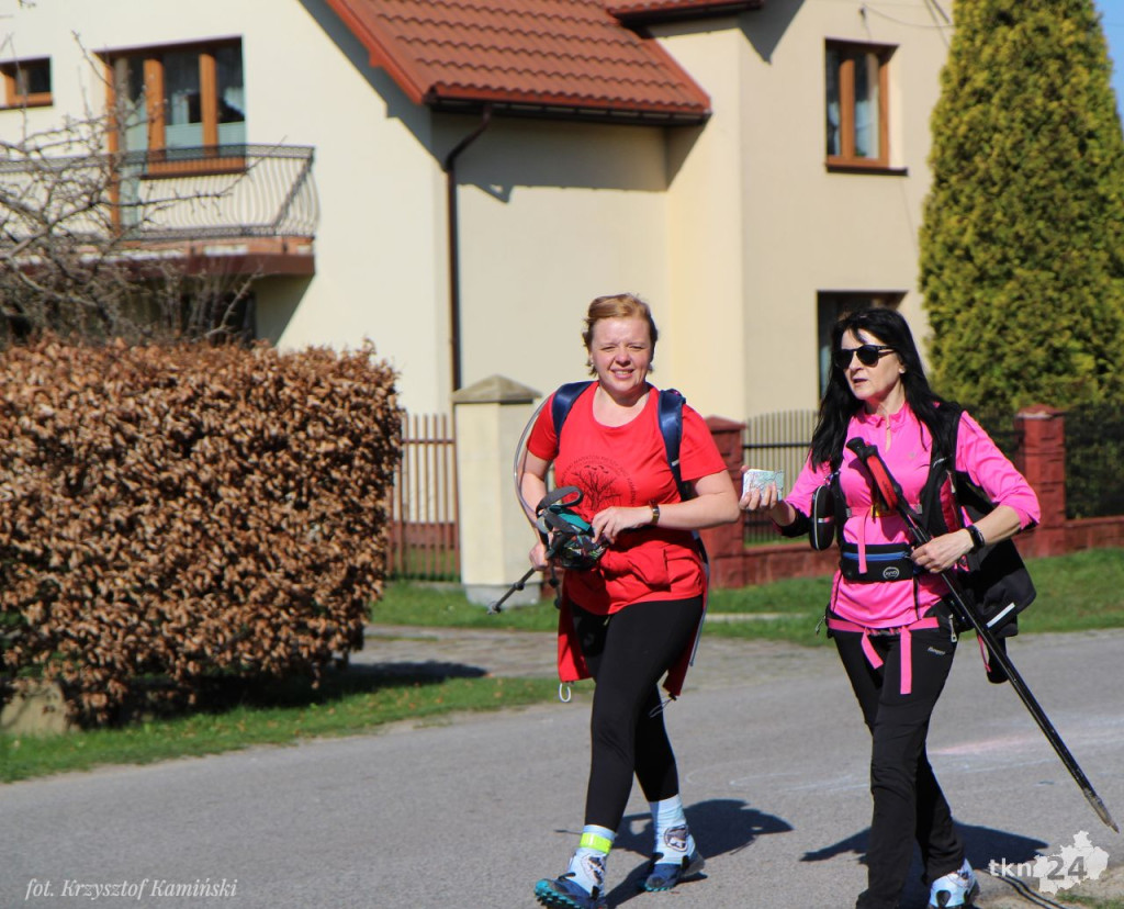 Piekielna trasa przez powiat konecki! Ponad 230 osób ukończyło maraton [fotorelacja]