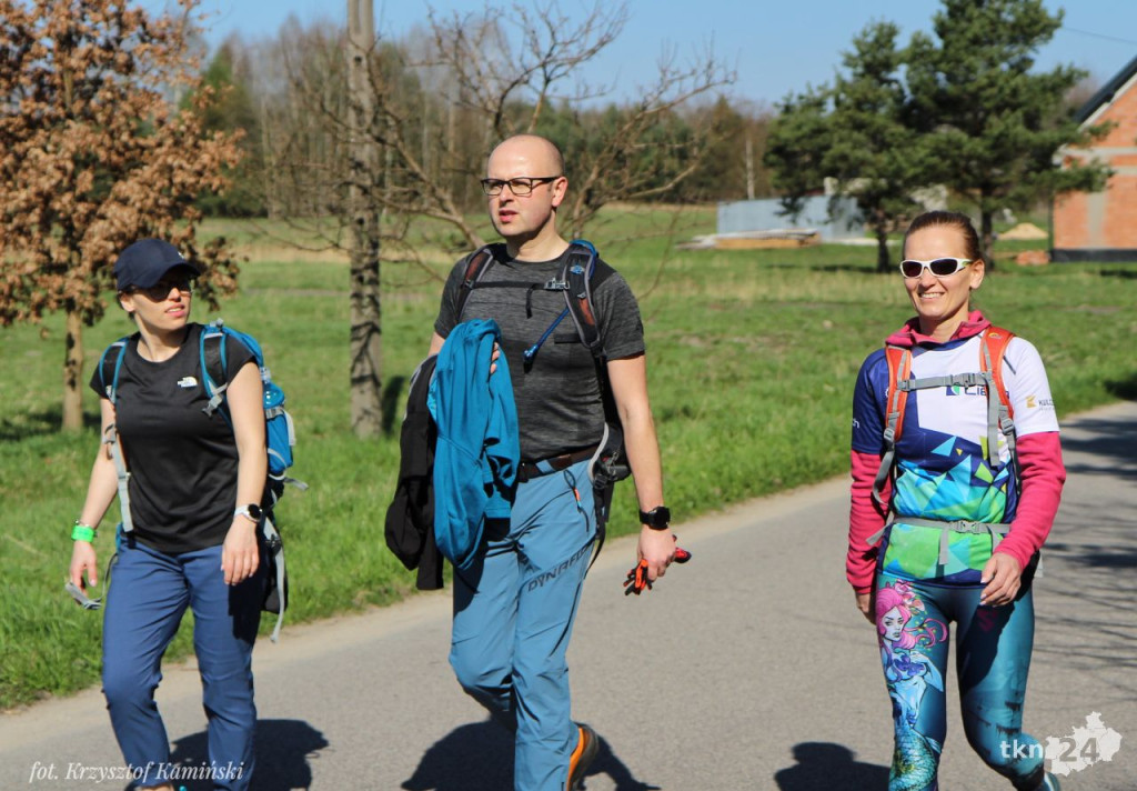 Piekielna trasa przez powiat konecki! Ponad 230 osób ukończyło maraton [fotorelacja]