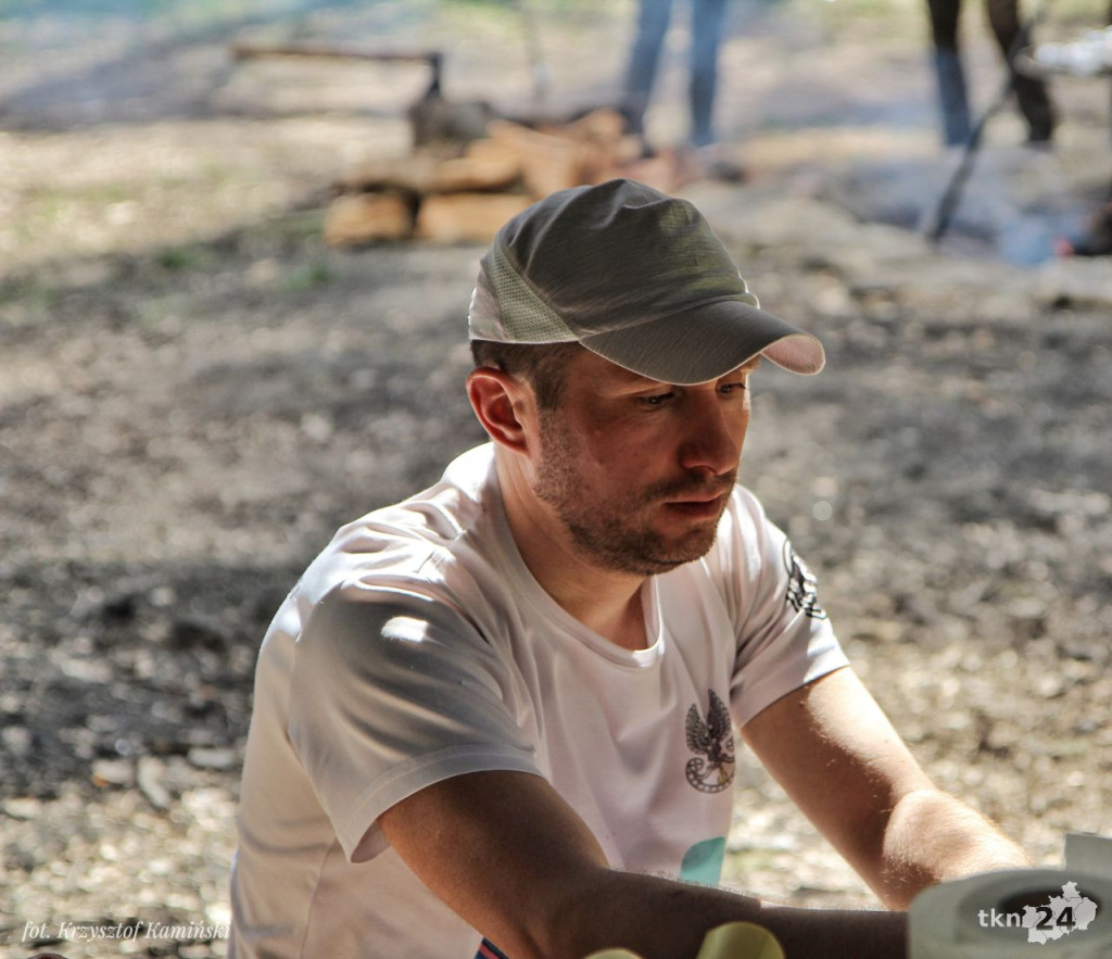 Piekielna trasa przez powiat konecki! Ponad 230 osób ukończyło maraton [fotorelacja]