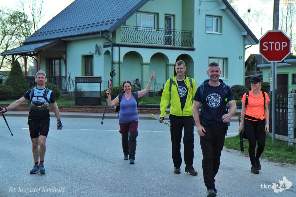 Piekielna trasa przez powiat konecki! Ponad 230 osób ukończyło maraton [fotorelacja]