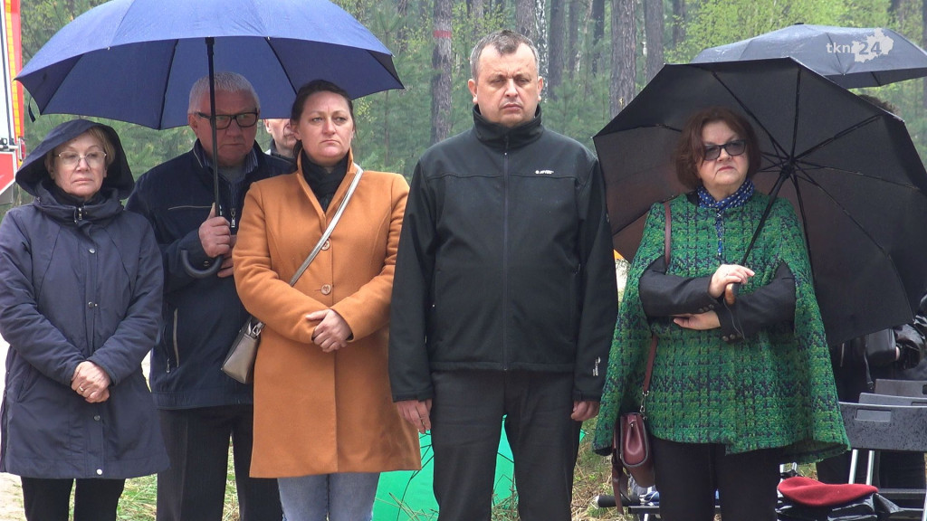 Zginęli, bo pomagali Żydom. Fałków pamięta o bohaterskiej rodzinie [wideo, zdjęcia]