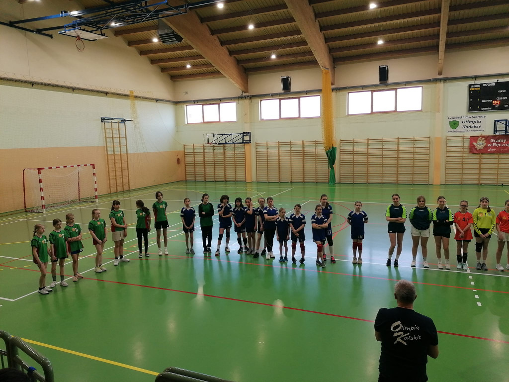 Zostań piłkarką ręczną! Trwa nabór do Olimpii. W weekend rozegrano wiosenny turniej [zdjęcia]