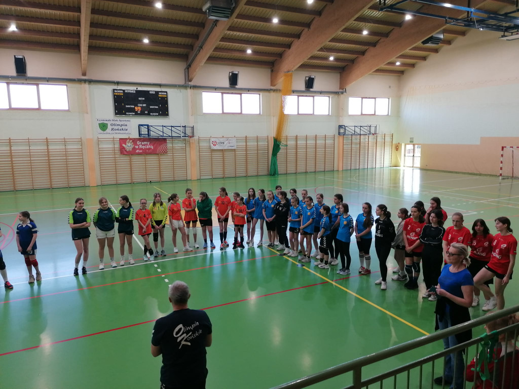 Zostań piłkarką ręczną! Trwa nabór do Olimpii. W weekend rozegrano wiosenny turniej [zdjęcia]