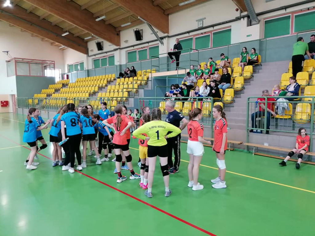 Zostań piłkarką ręczną! Trwa nabór do Olimpii. W weekend rozegrano wiosenny turniej [zdjęcia]