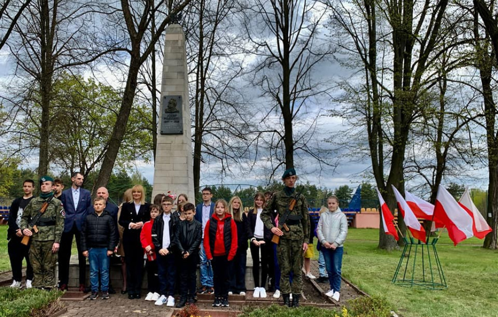 Stąporków na 232. rocznicę uchwalenia Konstytucji 3 Maja [fotorelacja]